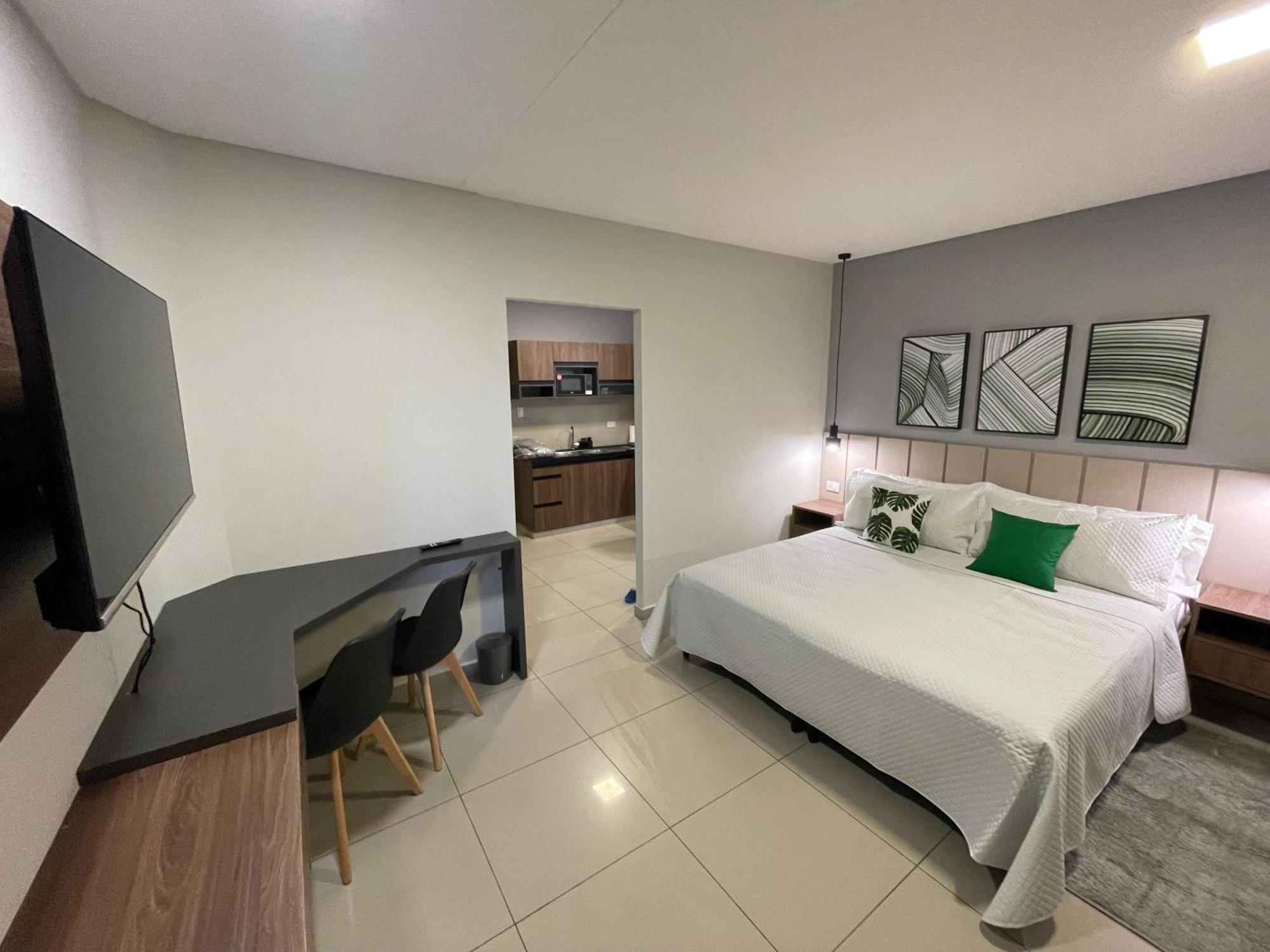 Apartment Equipetrol *