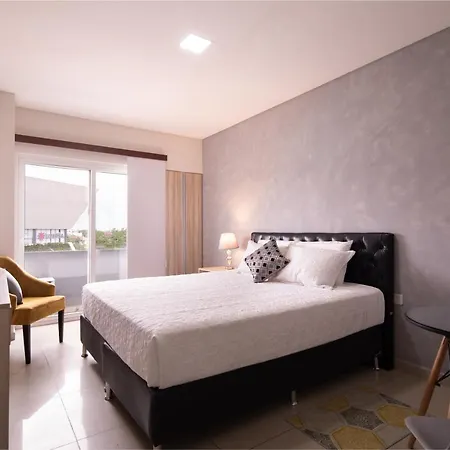 Equipetrol Suites Apart Hotel Santa Cruz de La Sierra Exterior photo